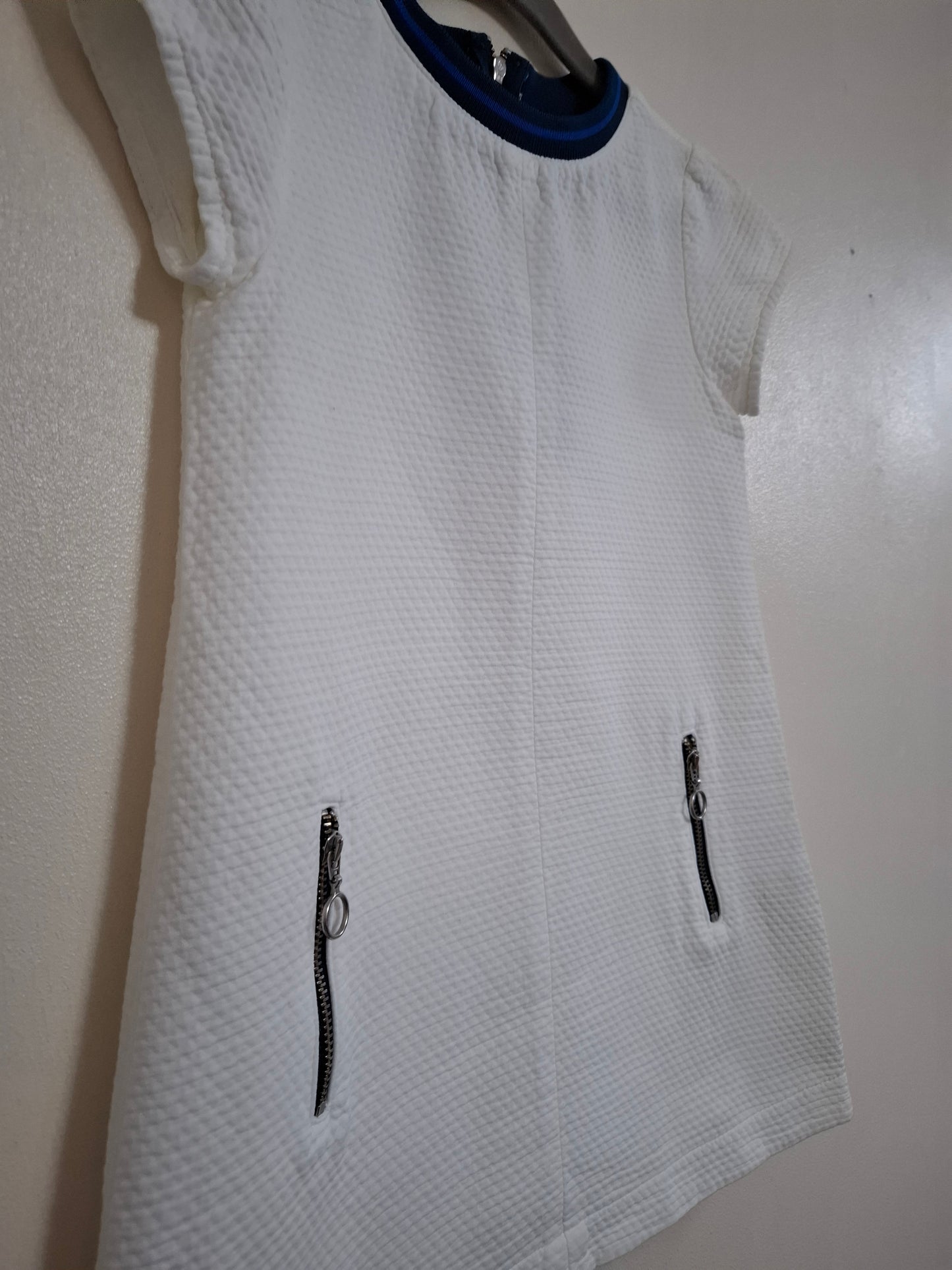 5-6 years: Zara Waffle Material Dress with Zips & Collar