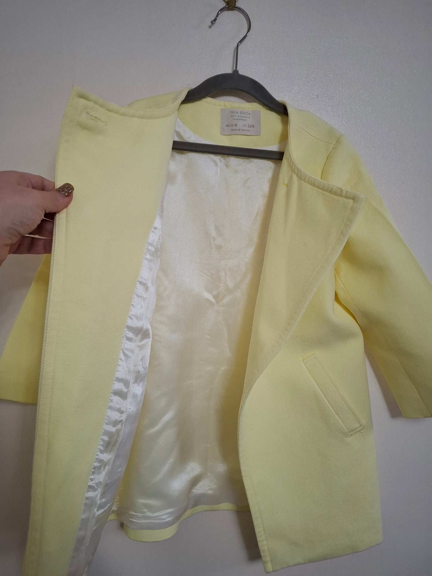 8 years: Immaculate Zara Lemon Blazer