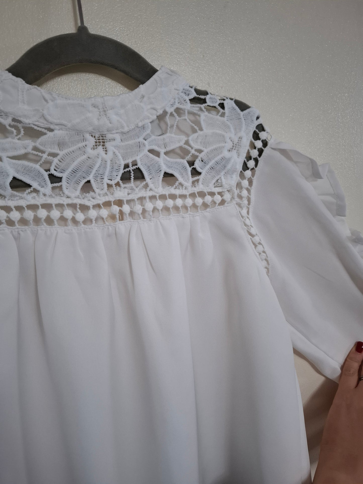 7 years: Immaculate River Island Viscose Blouse with Lace Detail