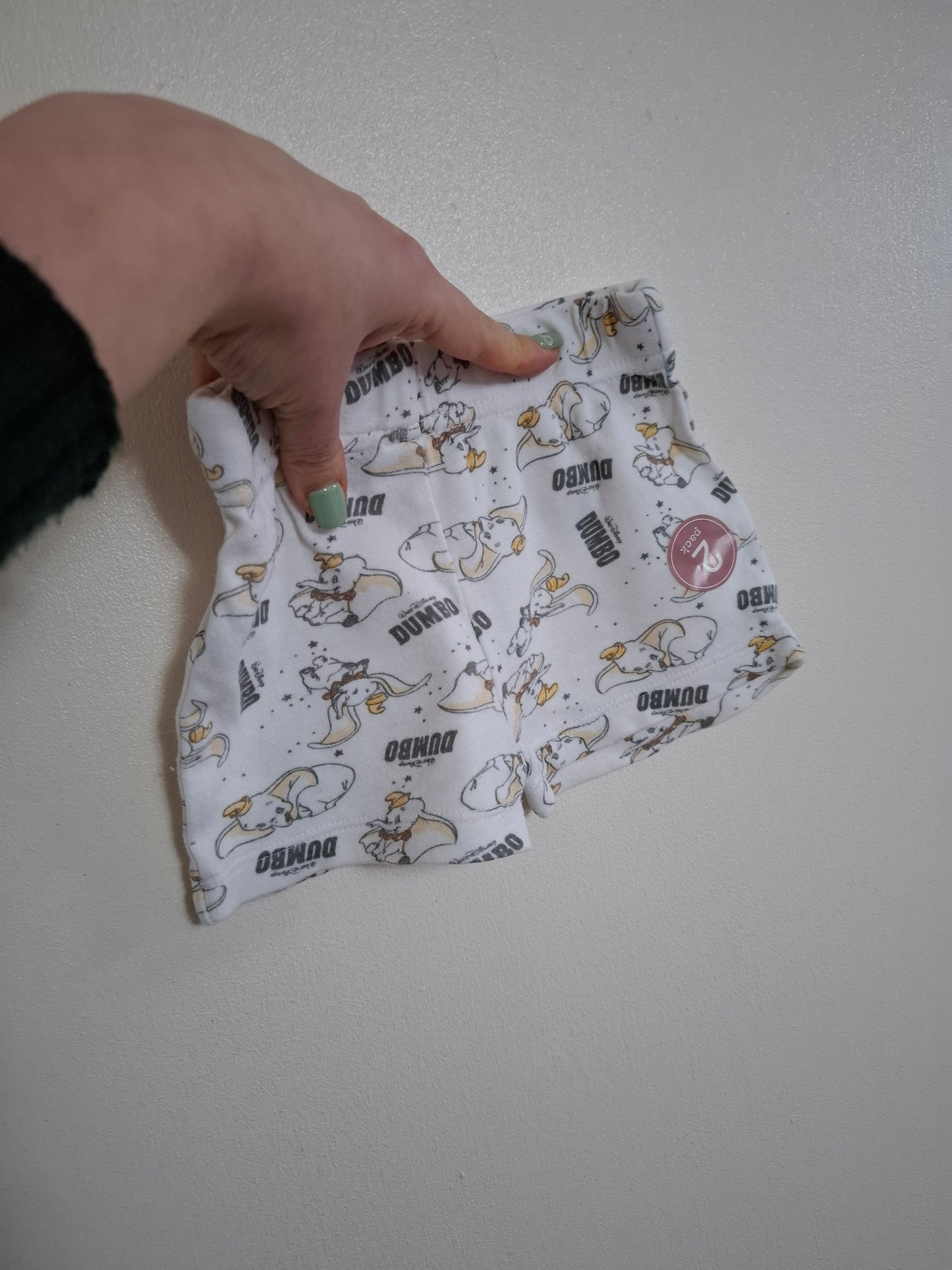 0-3m: Dumbo Shorts set