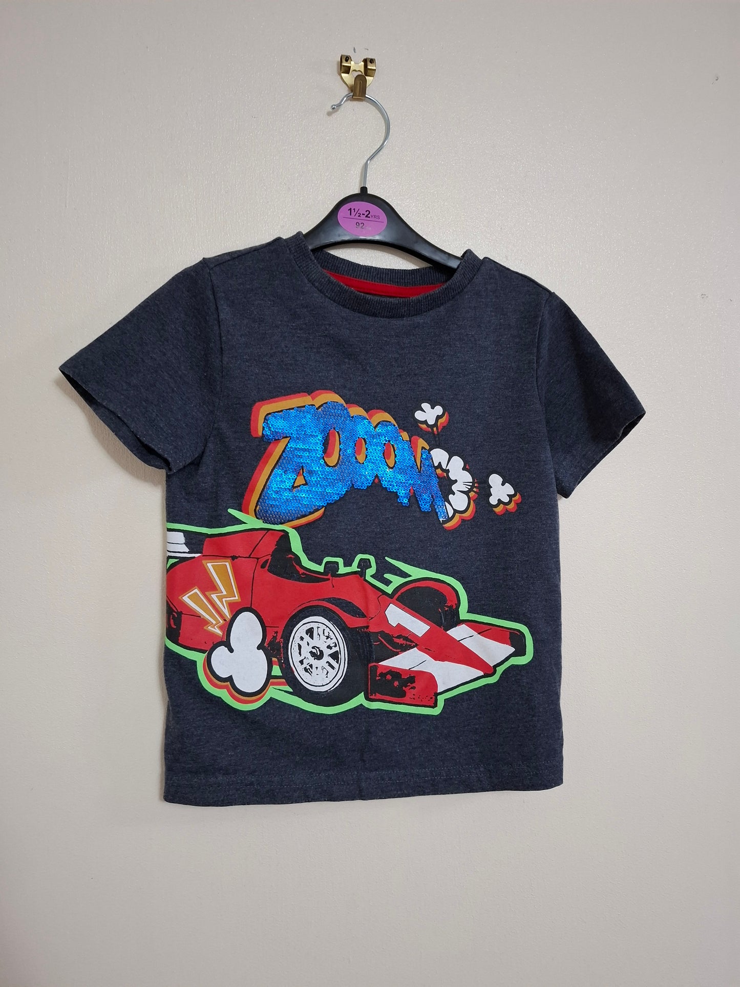 3-4y: Supercar T-shirt with Sequin Detail