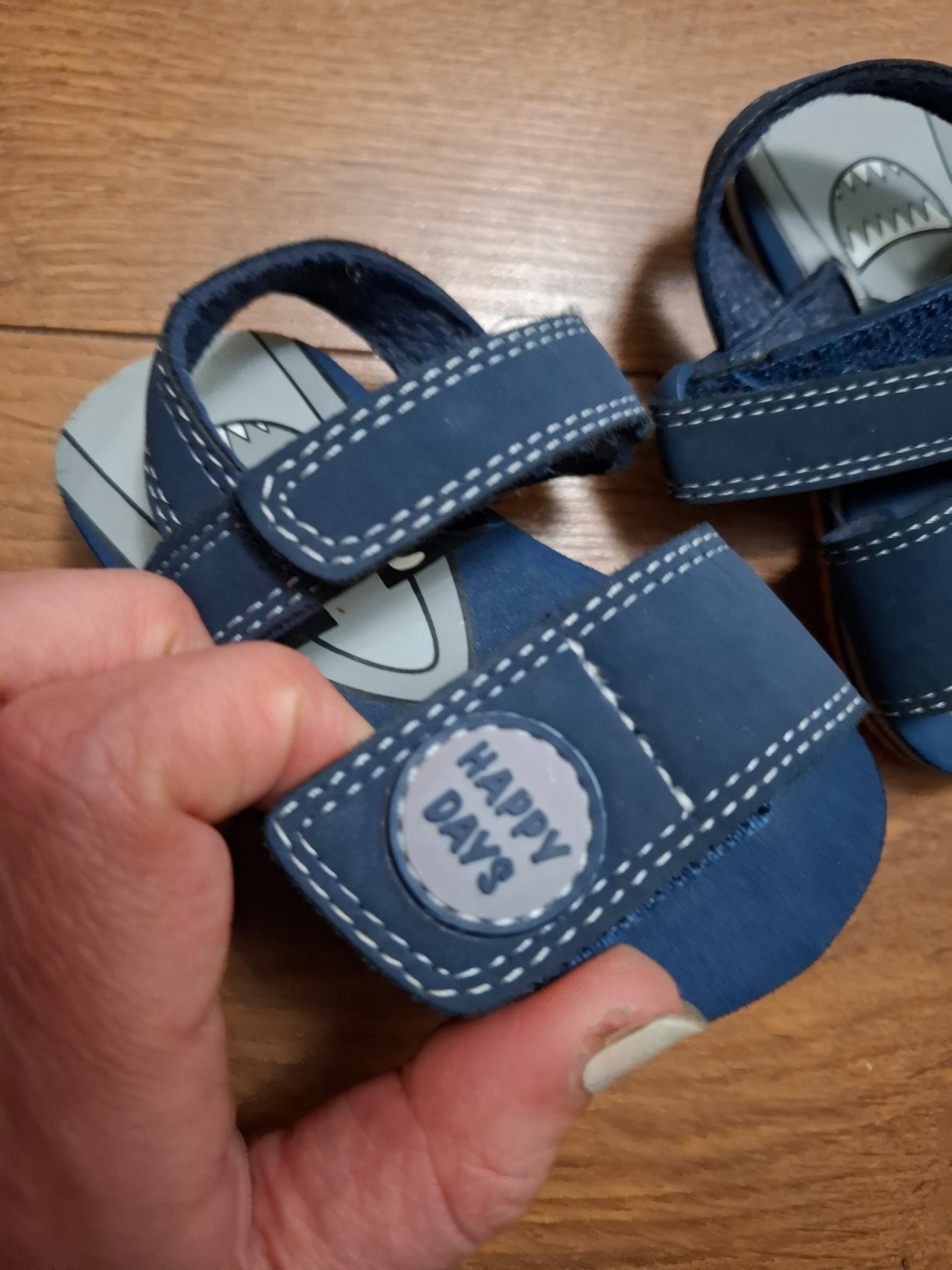 Size 3: Happy Days Velcro Sandals