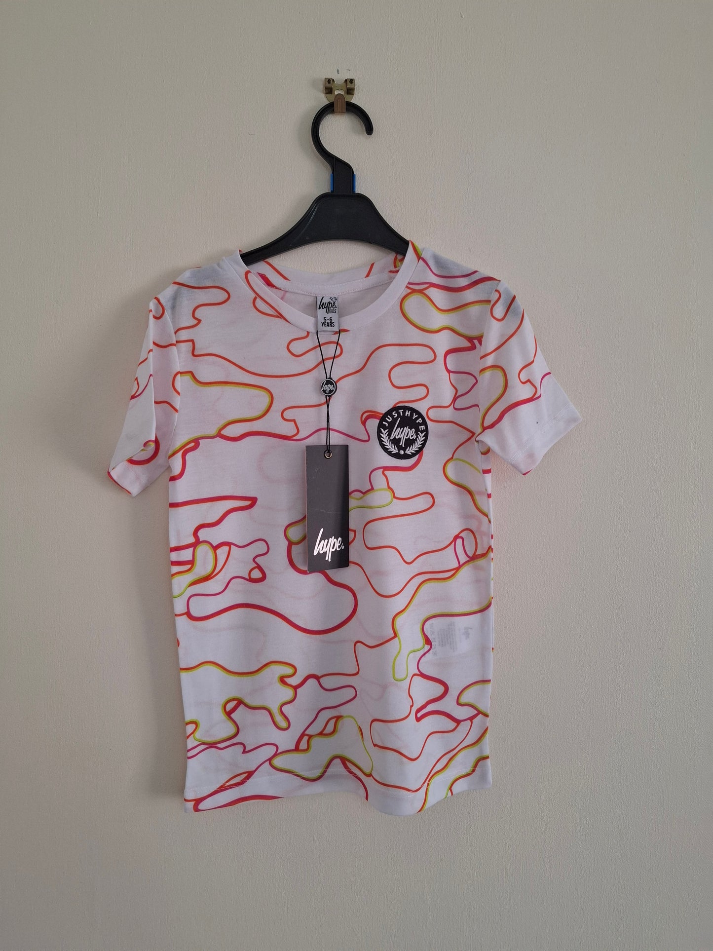 5-6y: BNWT Hype T-shirt