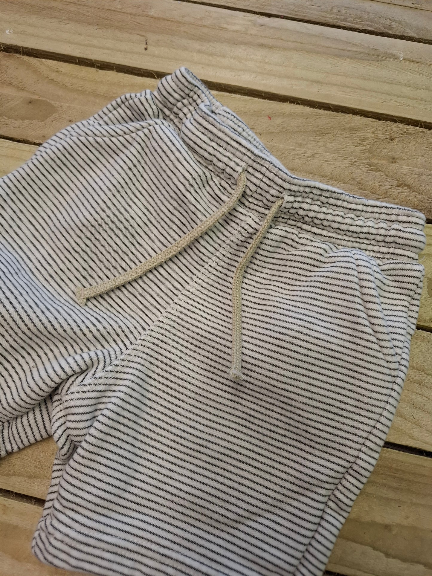 18-24m: Stripey Jersey Shorts