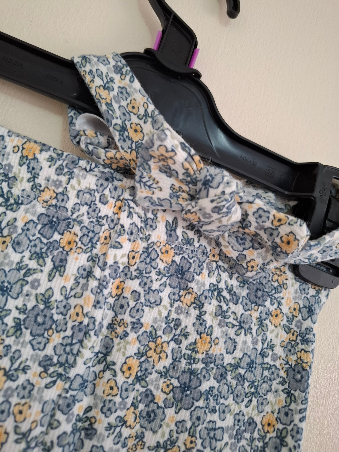 9-12m: Leggings & Matching Headband Set