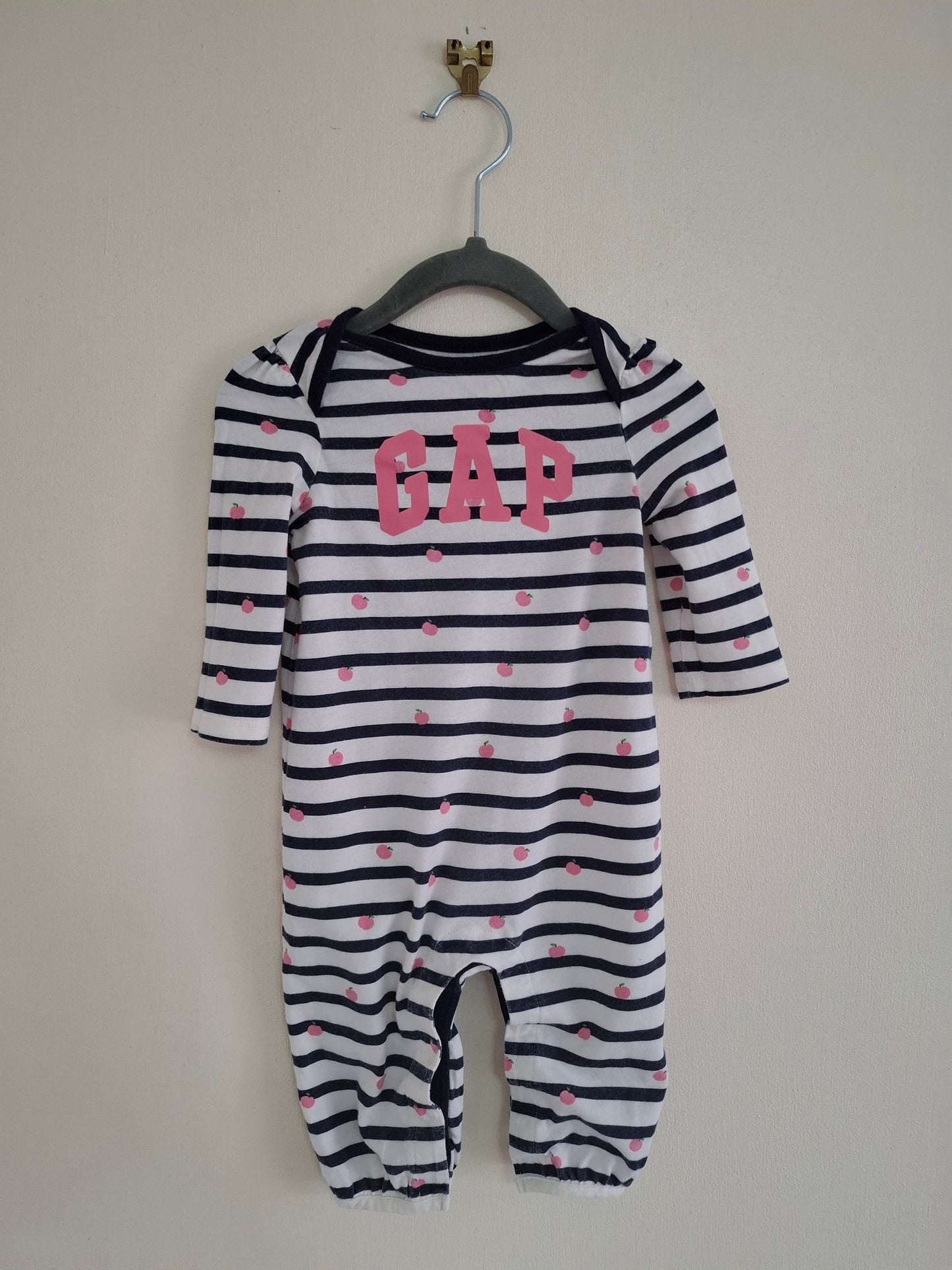 3-6m: GAP Footless Romper