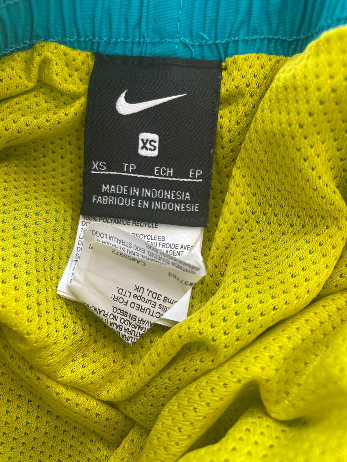 XS: Nike Swimming Shorts (6-7y)