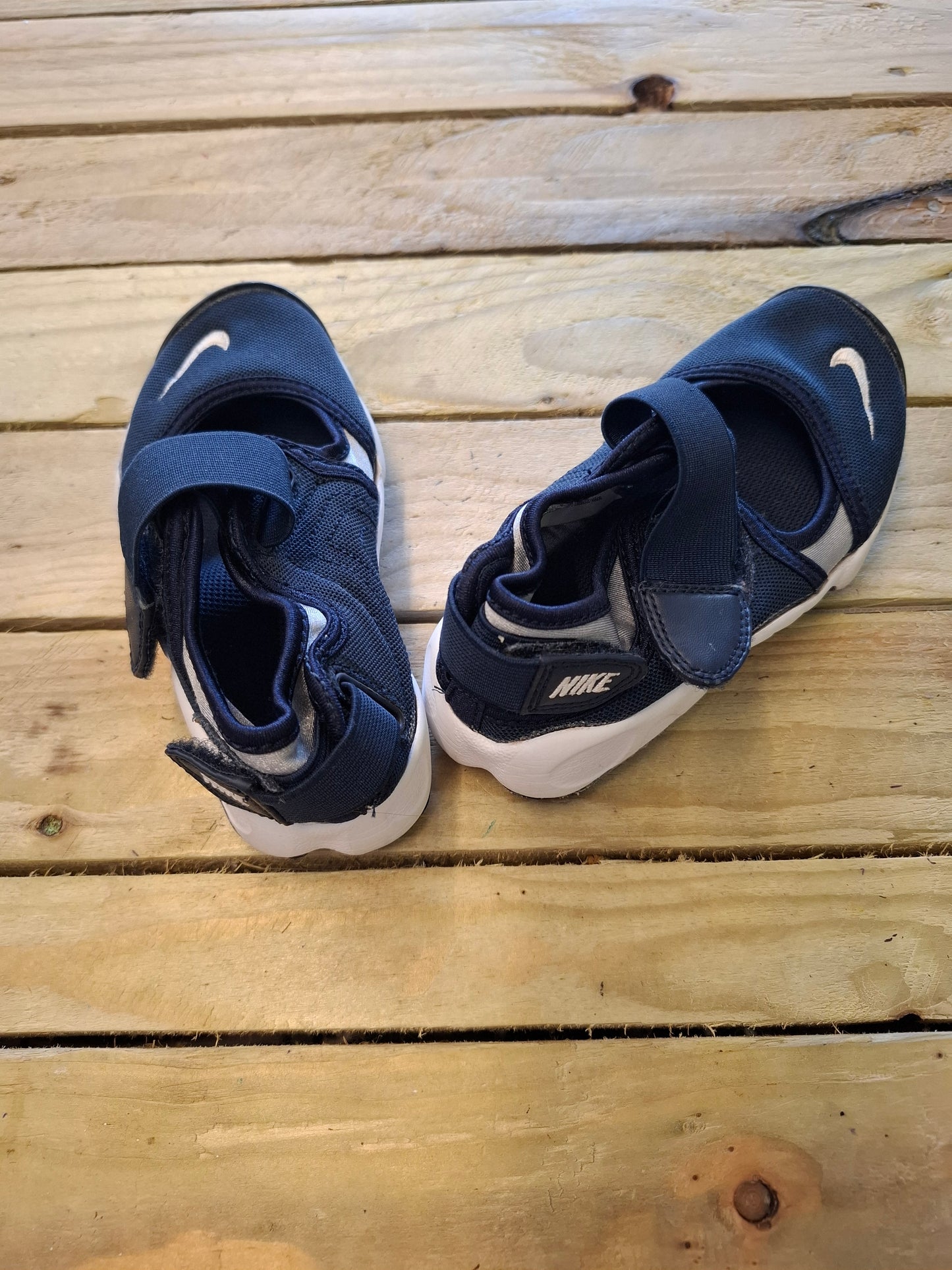 Size 10.5: Nike Air Rift Breathe Mesh Sandals