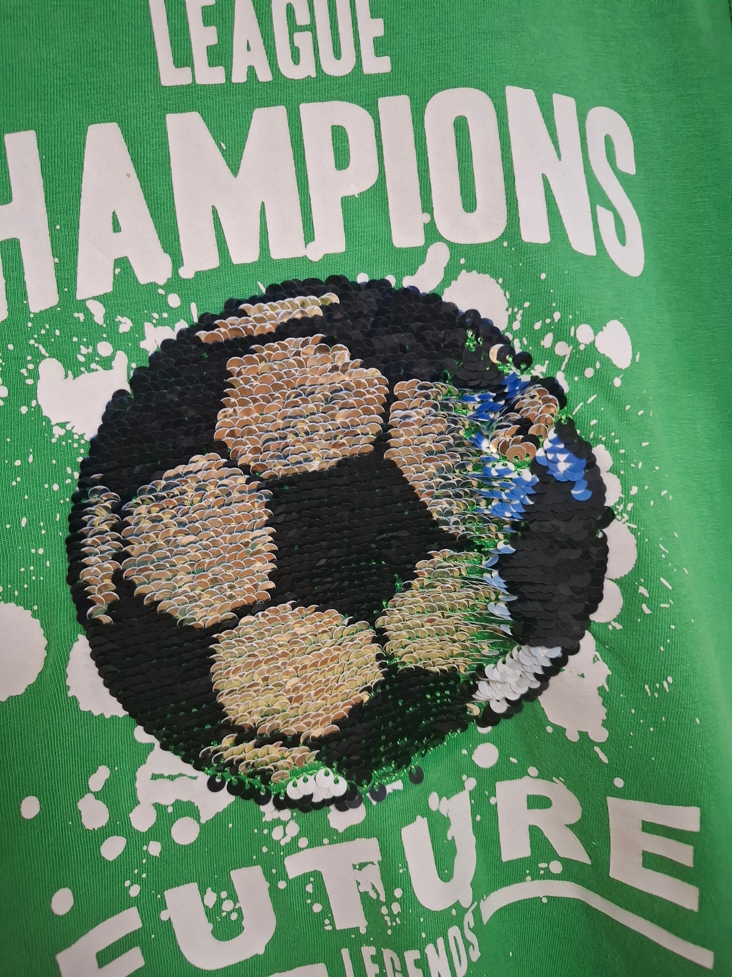 6-7y: Reversible Sequin Football T-shirt