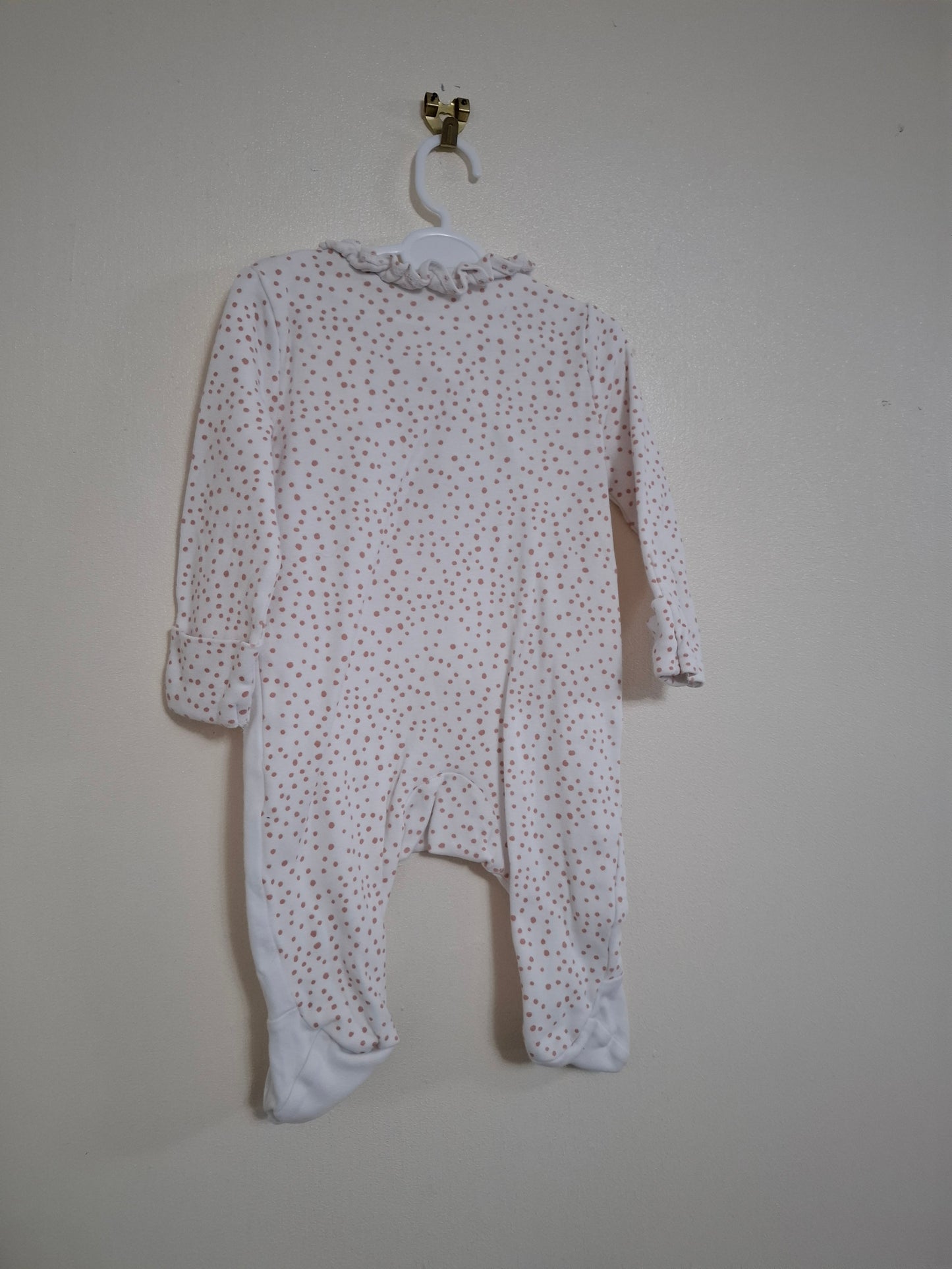 0-3m: Beautiful Embroidered "Little Sister" Sleepsuit