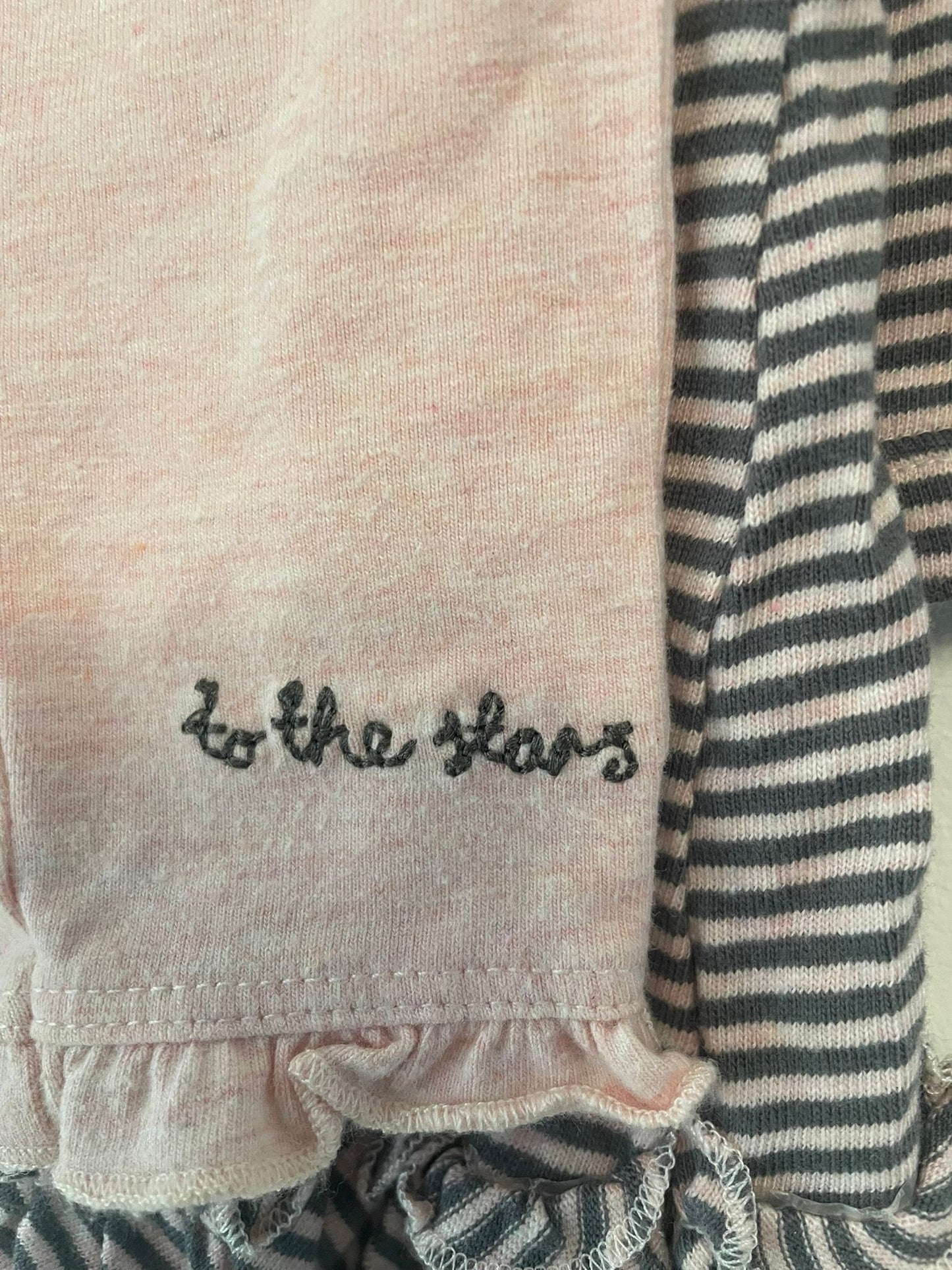 0-3m: "I love you up to the stars and back" Legging Set