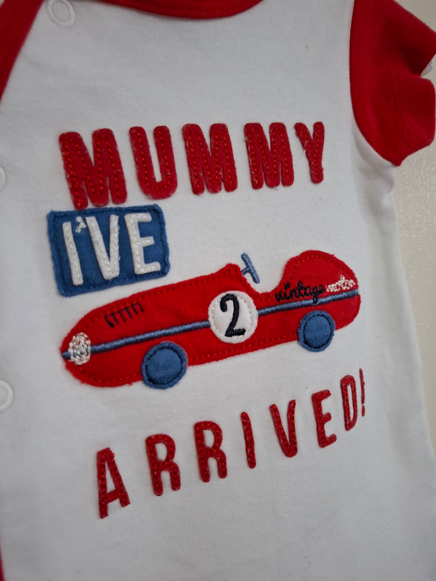 New Baby (up to 7.5lb): "Mummy I've Arrived" Applique Romper