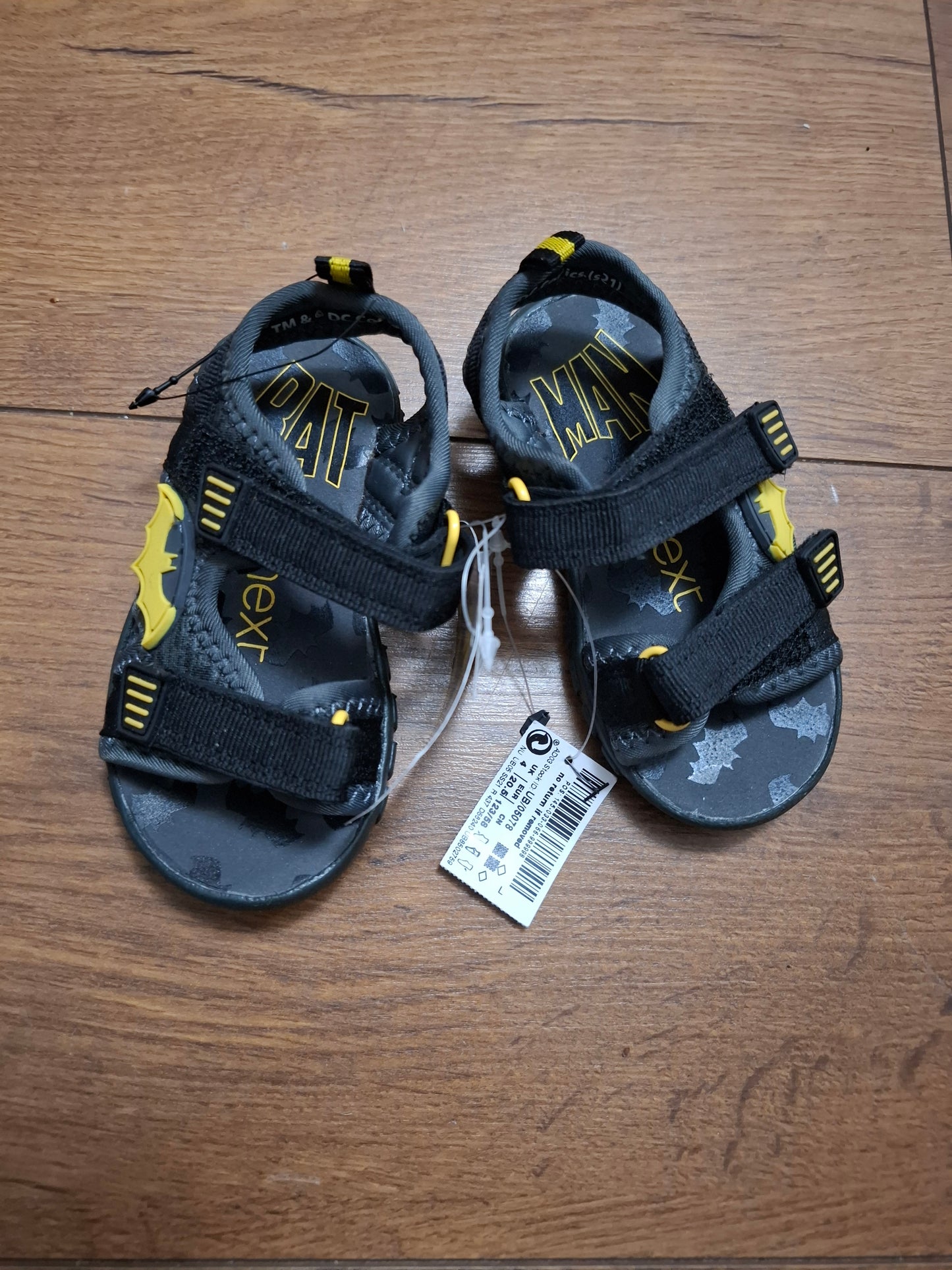 Size 4: BNWT Next Batman Sandals