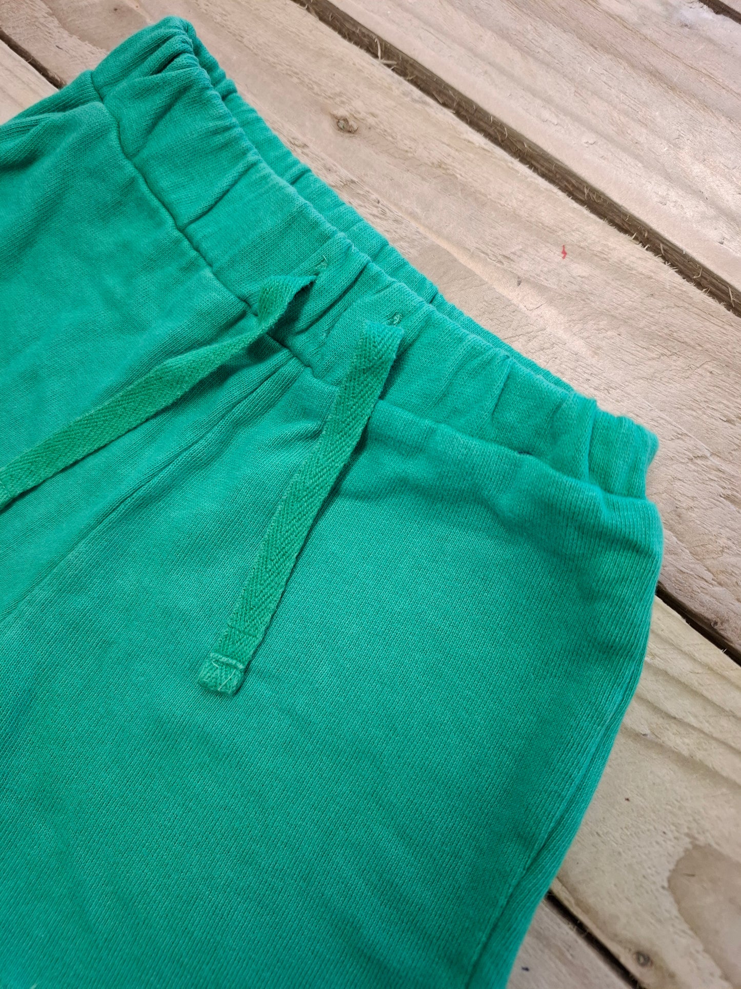 9-12m: Green Jersey Shorts