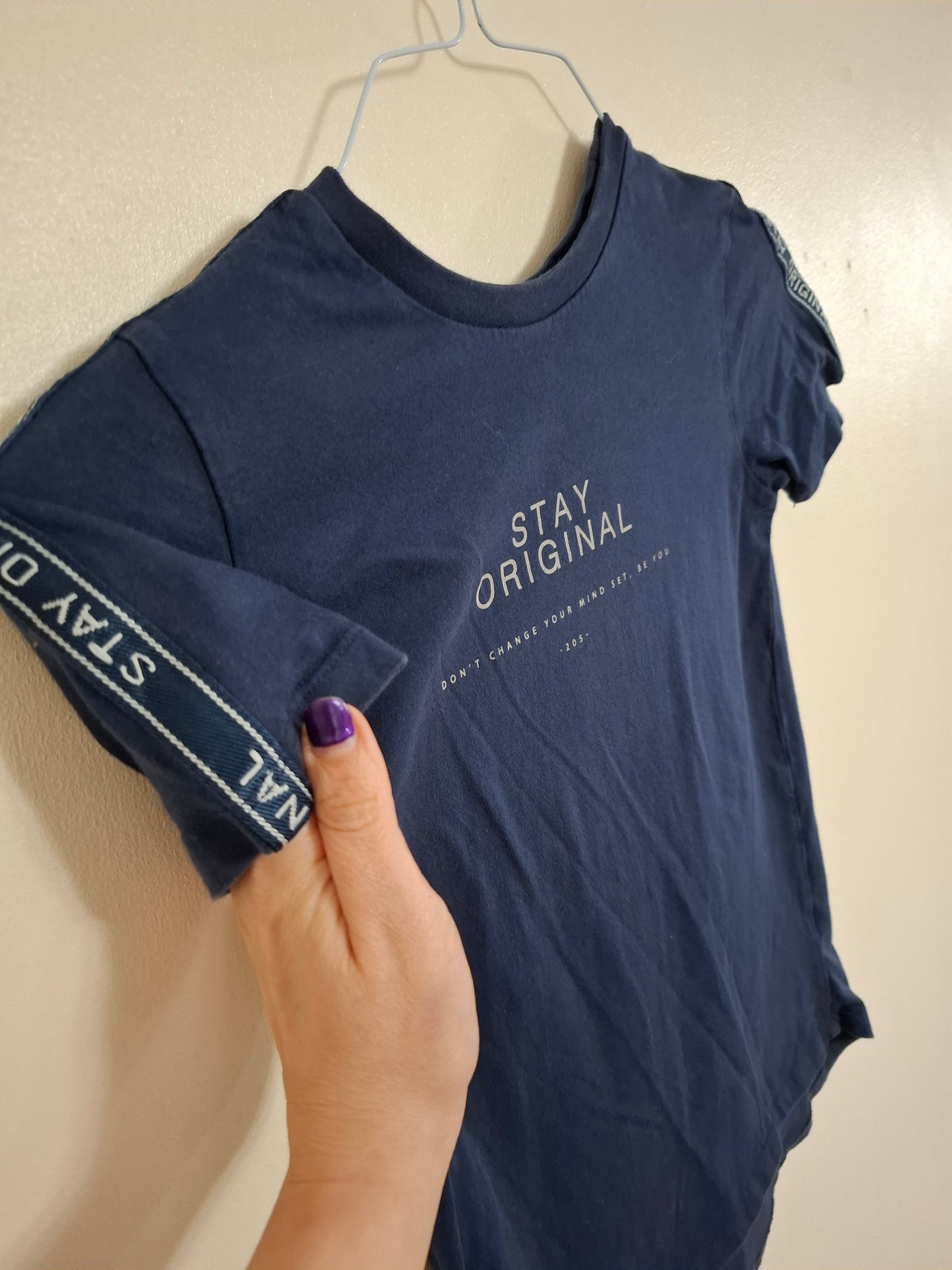 9-10y: Navy "Stay Original" T-shirt