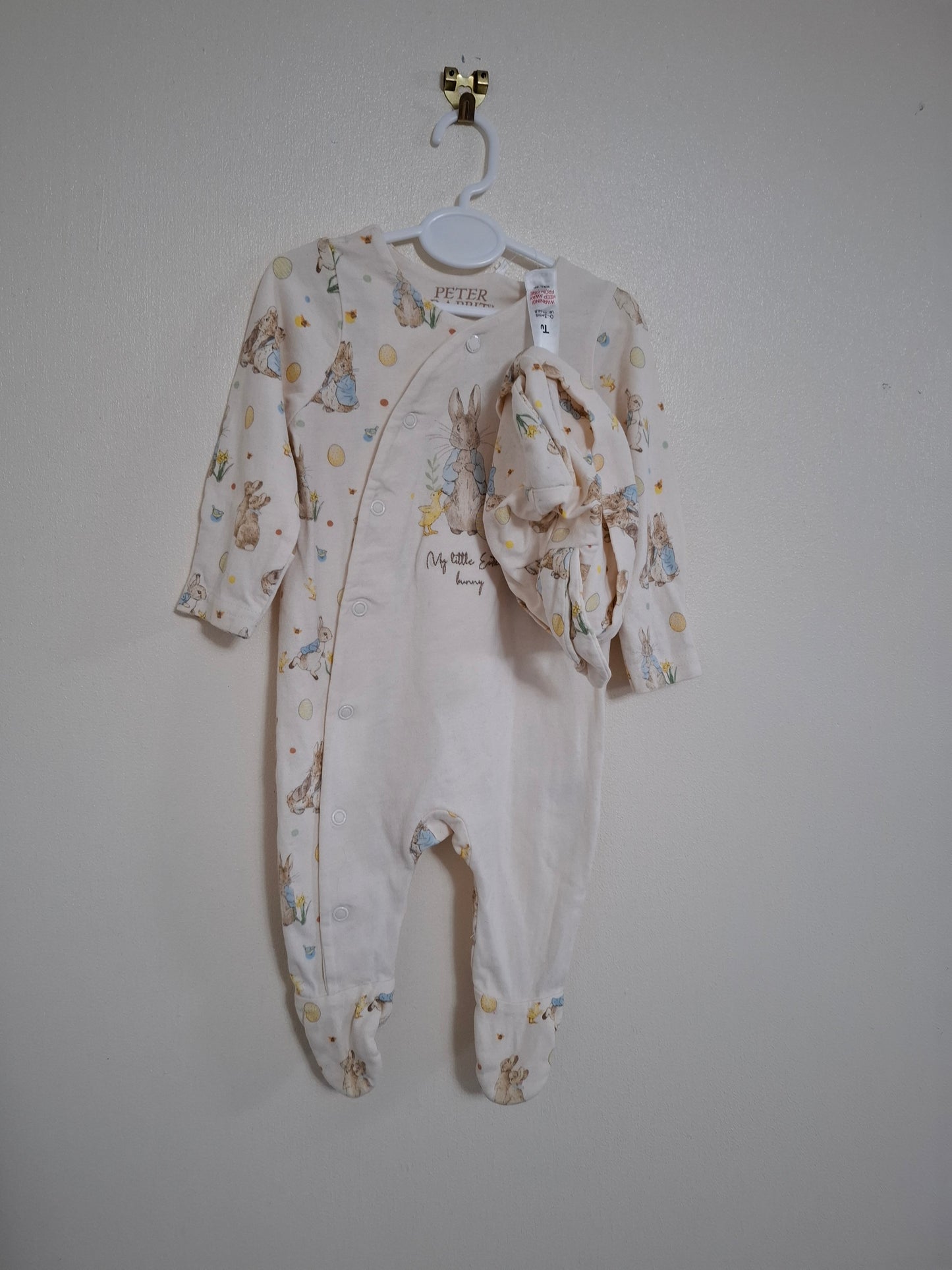 0-3m: "My little Easter bunny" embroidered sleepsuit and matching hat