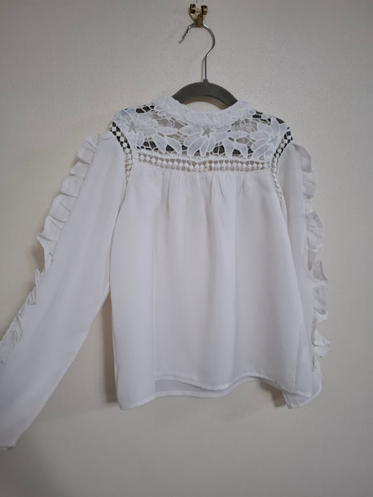 7 years: Immaculate River Island Viscose Blouse with Lace Detail