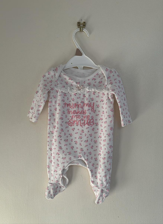 First Size(9lb): "Mummy Makes me Smile" Embroidered Sleepsuit