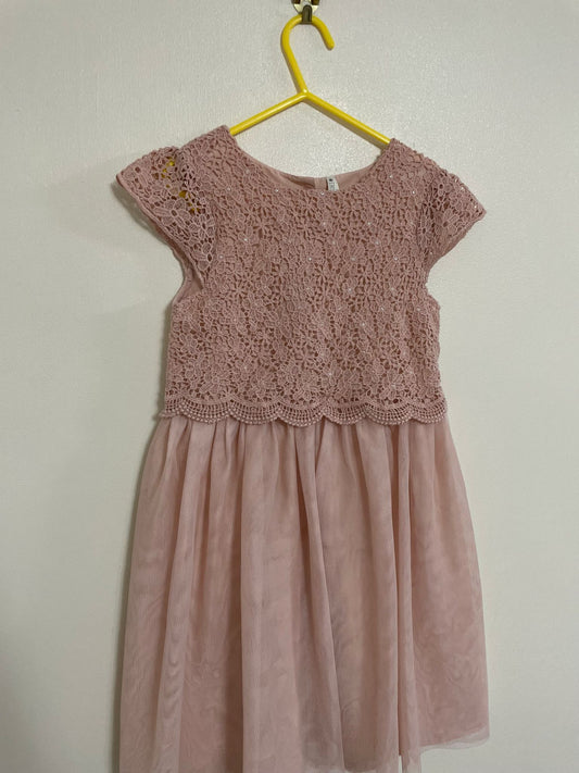 6-7y: Beautiful Pastel Pink Laced Dress