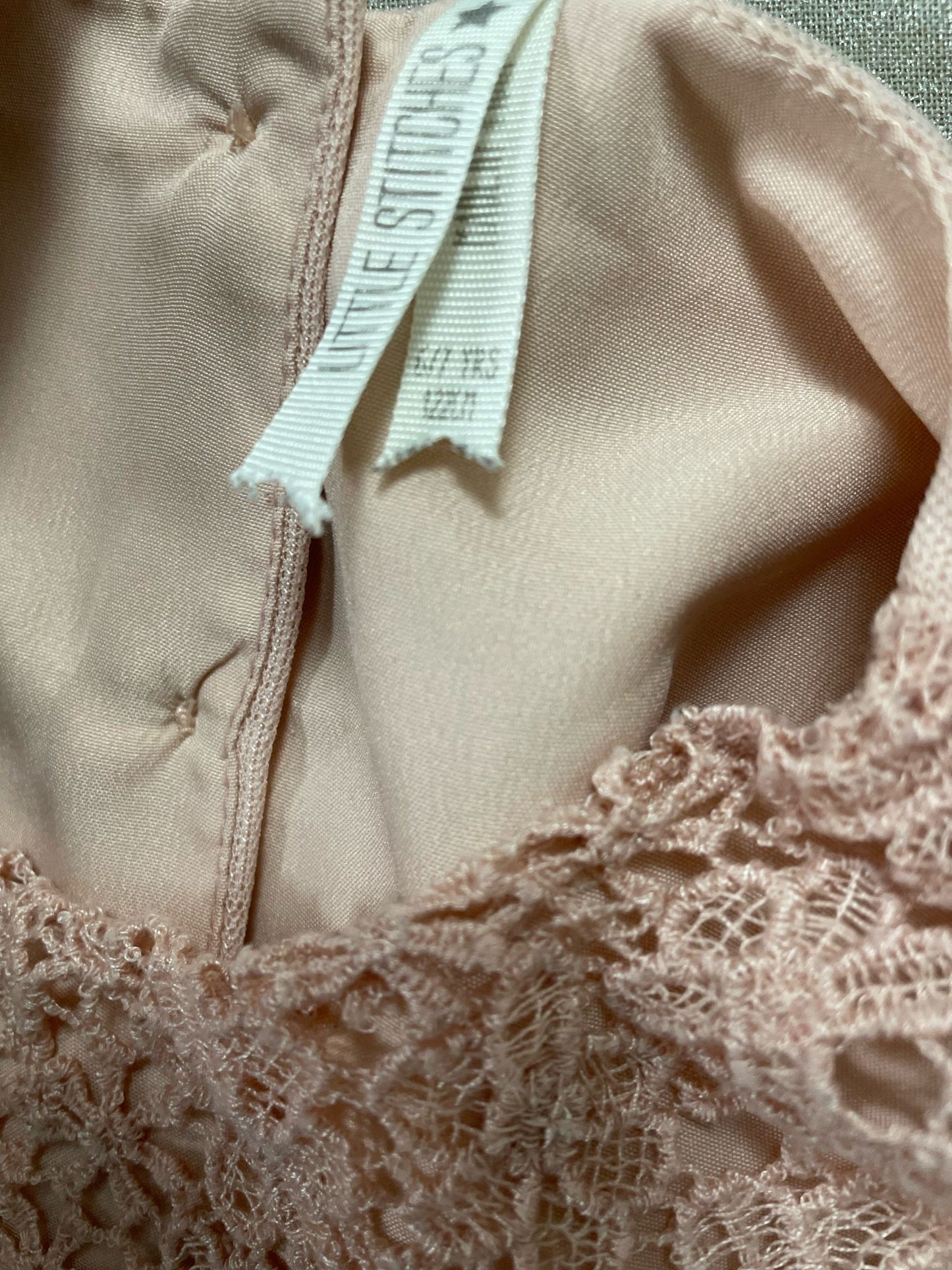 6-7y: Beautiful Pastel Pink Laced Dress