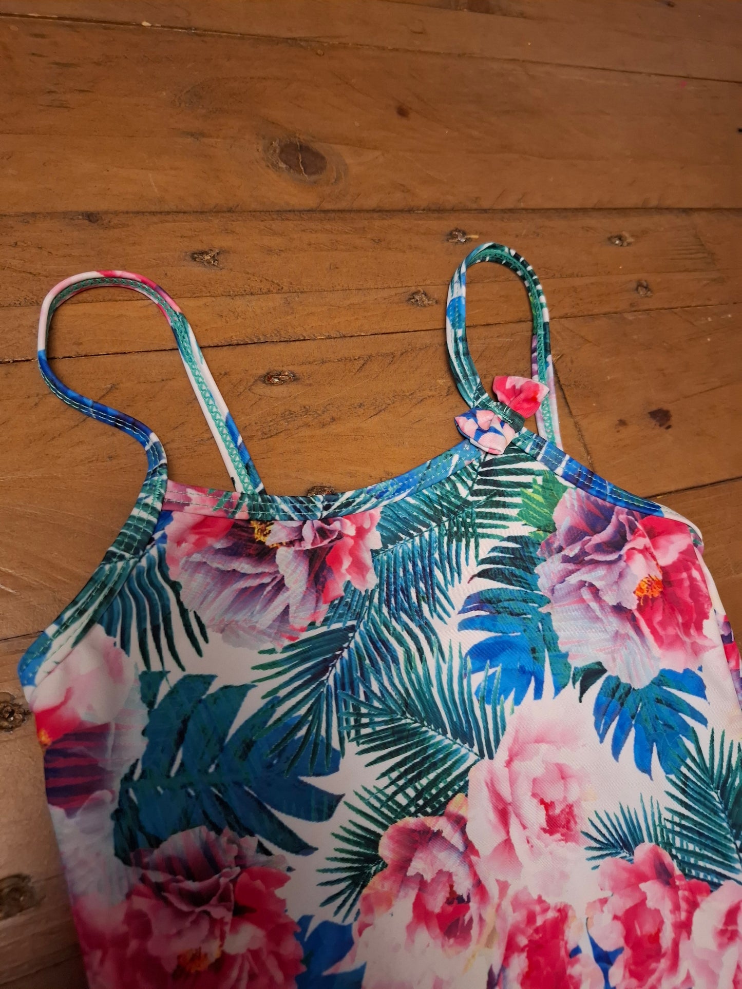 8y: Next Tropical Tankini