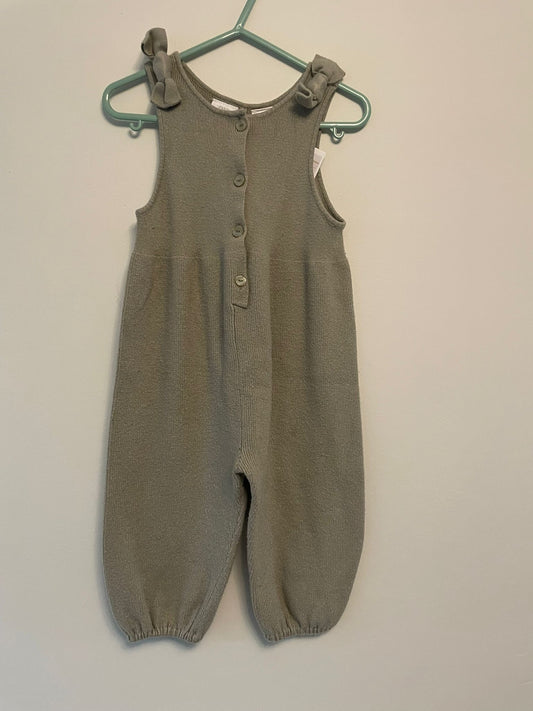 18-24m: Zara Knitted Sleeveless Jumpsuit