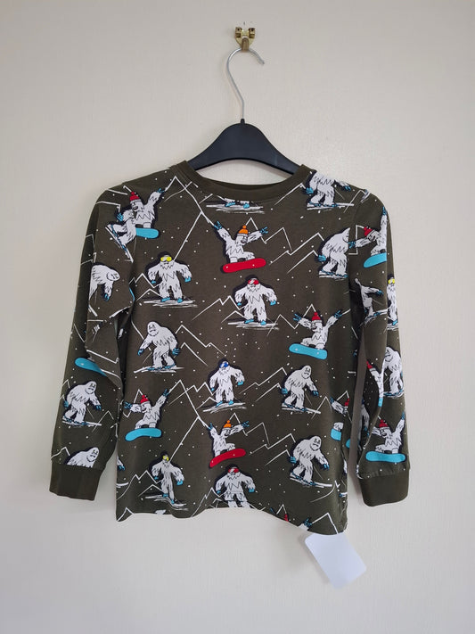 8-9y: M&S Snowboarding Yeti Long Sleeved Top