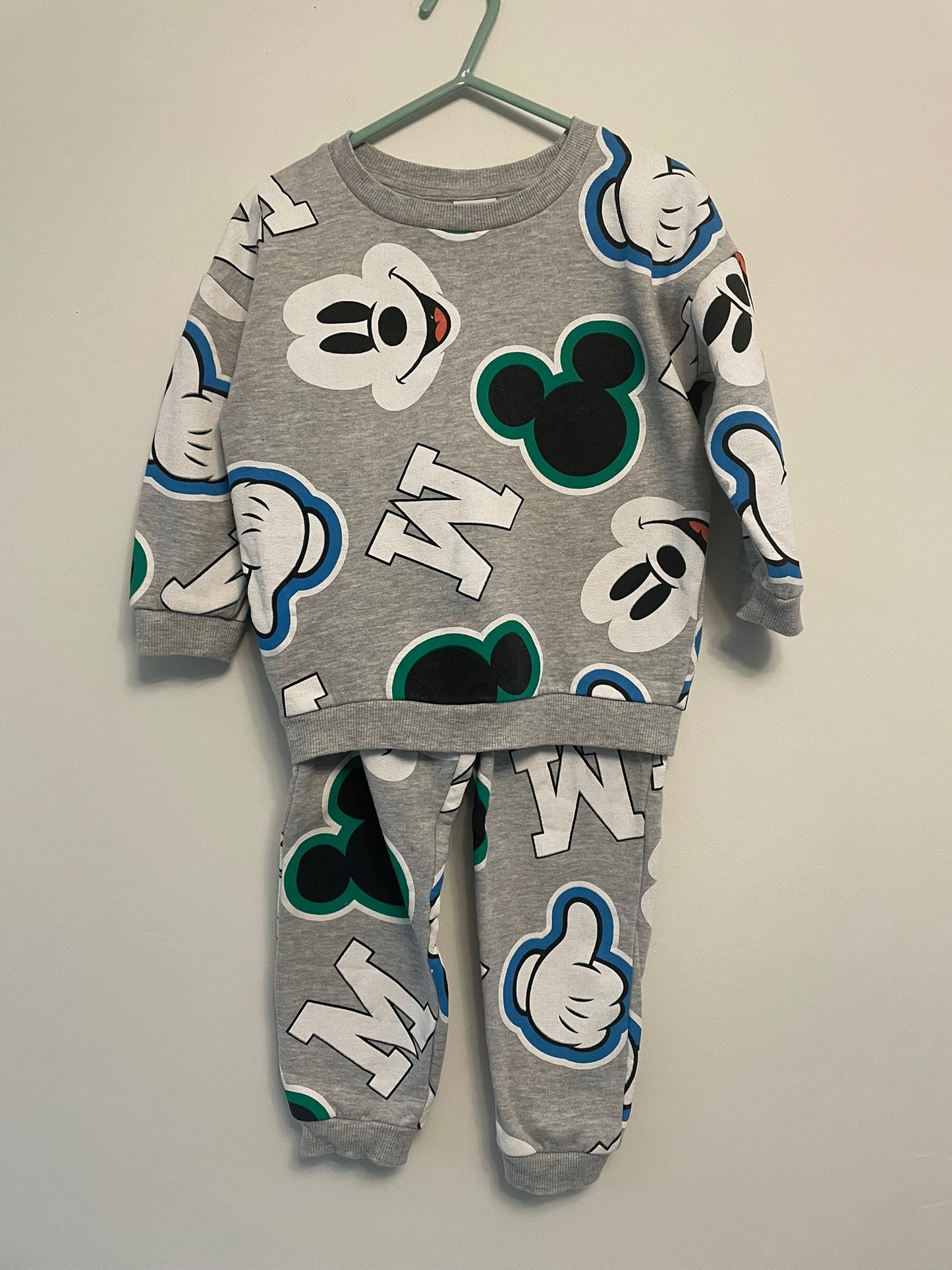 2-3y: Mickey Mouse Jogger Set