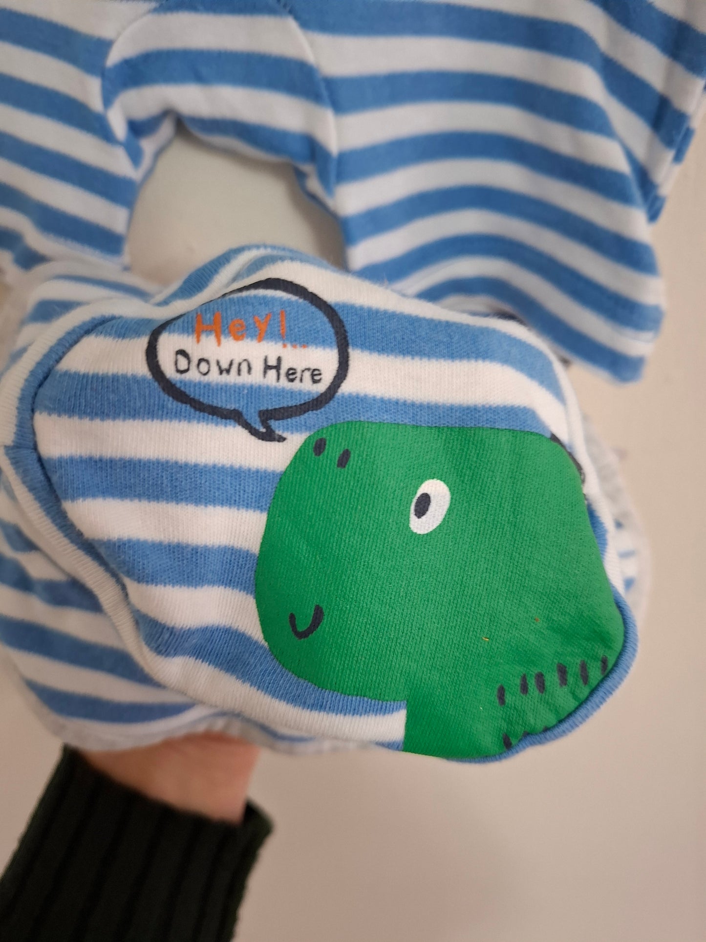 0-3m: Dino Romper & Matching Hat