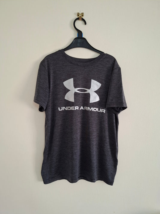 YMD: Under Armour T-shirt (9-10y)