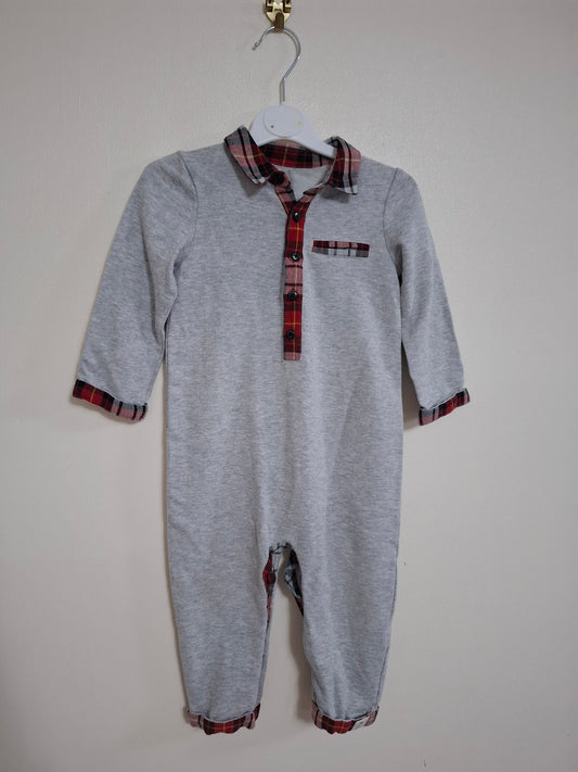 12-18m: Tartan Detail Sleepsuit
