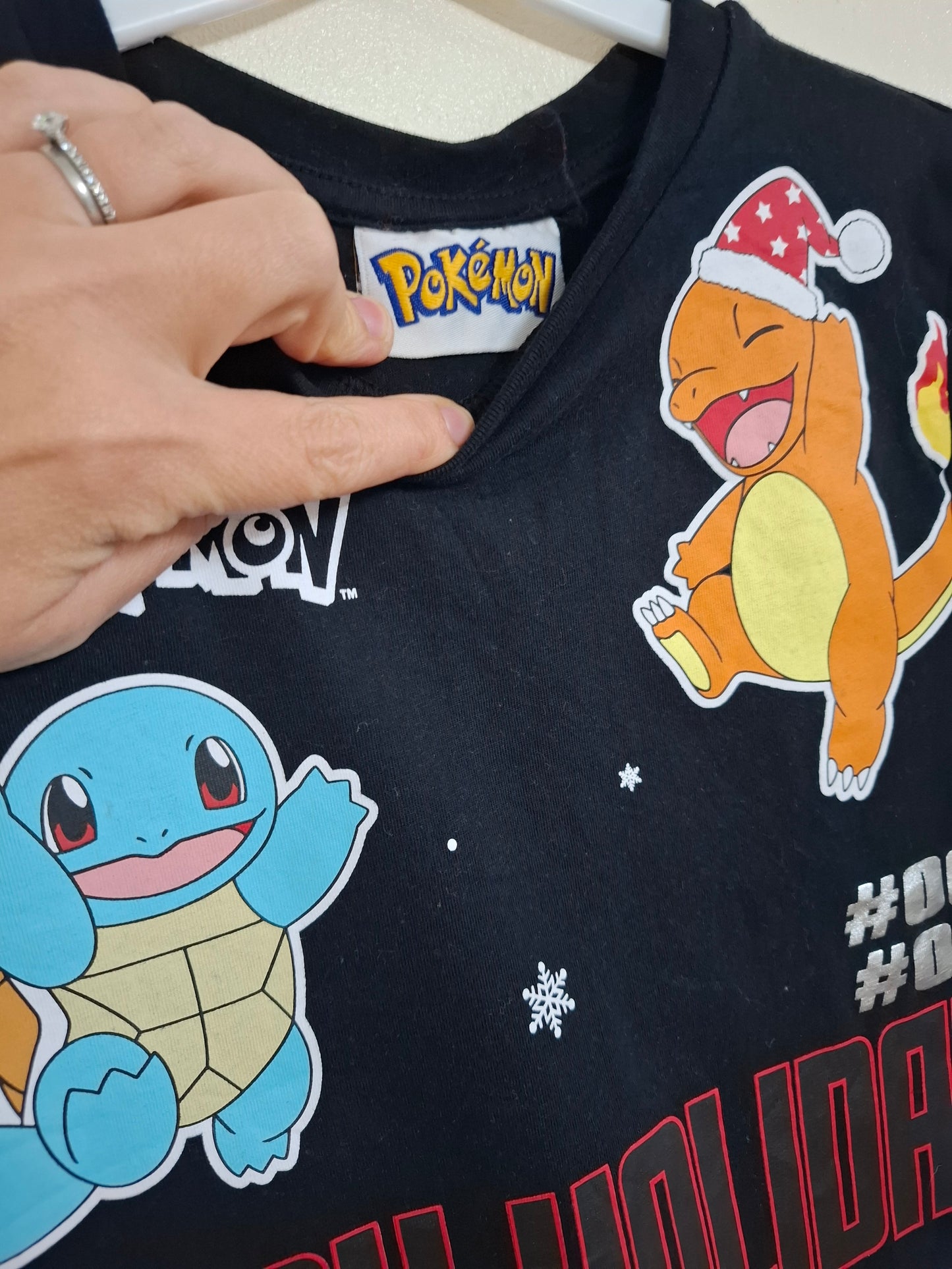 7-8y: Pokemon Christmas T-shirt