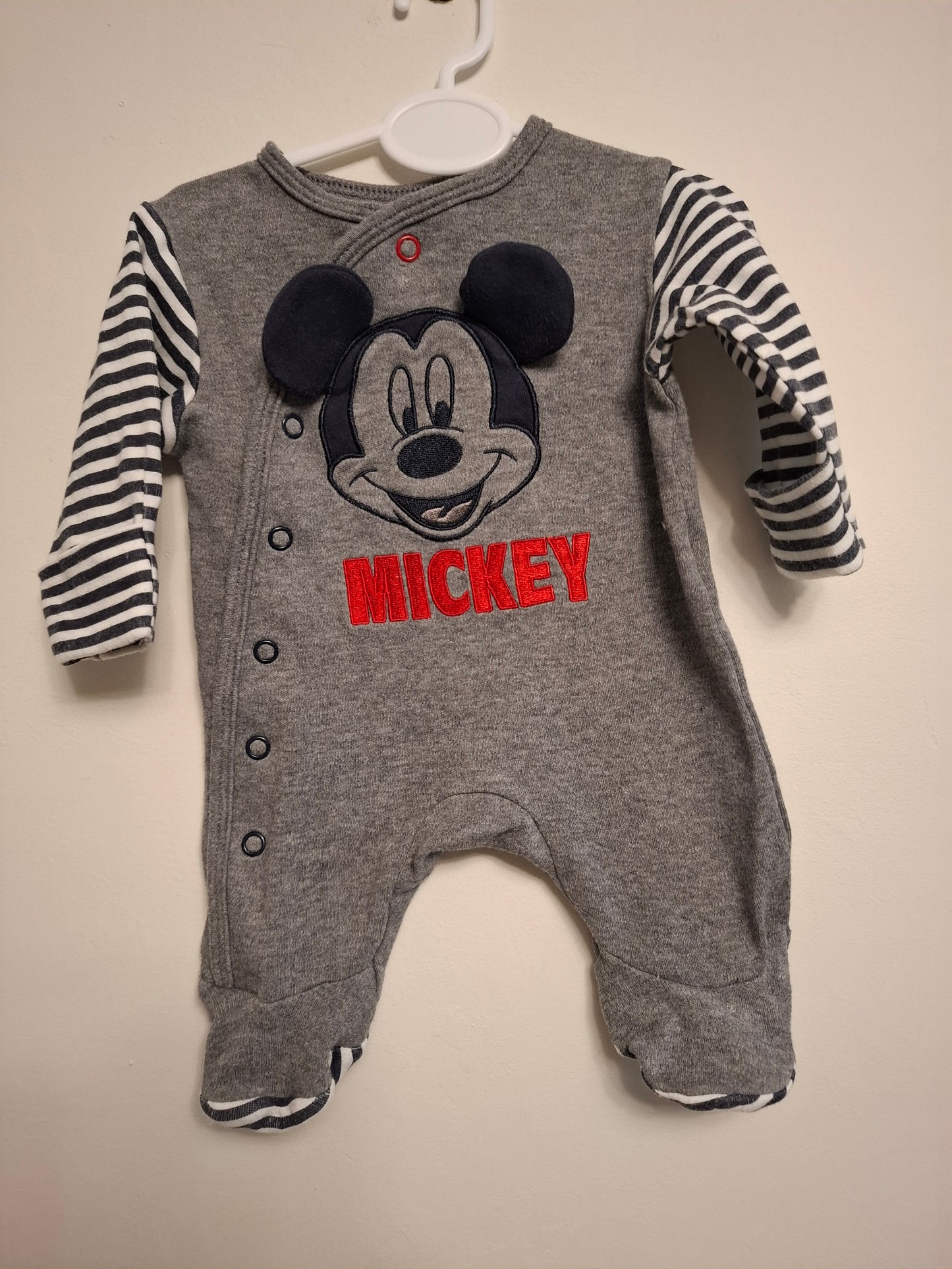 First Size (7.5lb): Disney Mickey Mouse Sleepsuit