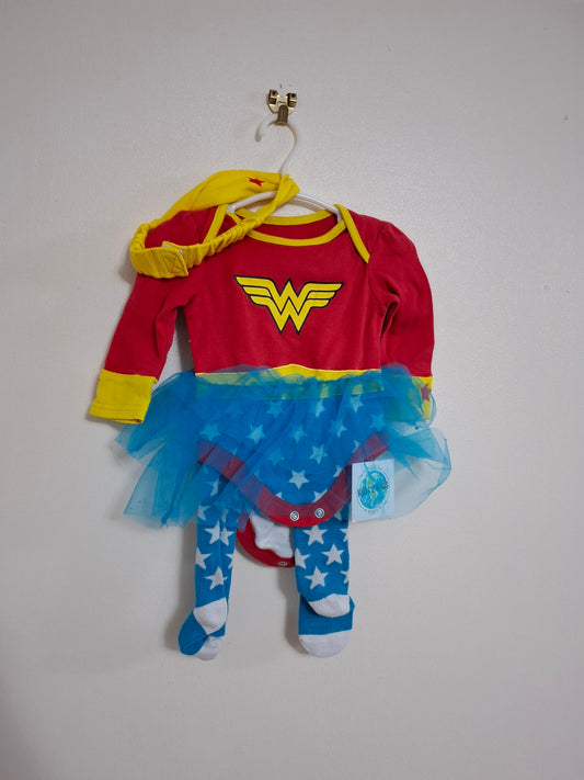 0-3m: 3 Peice Wonder woman Outfit