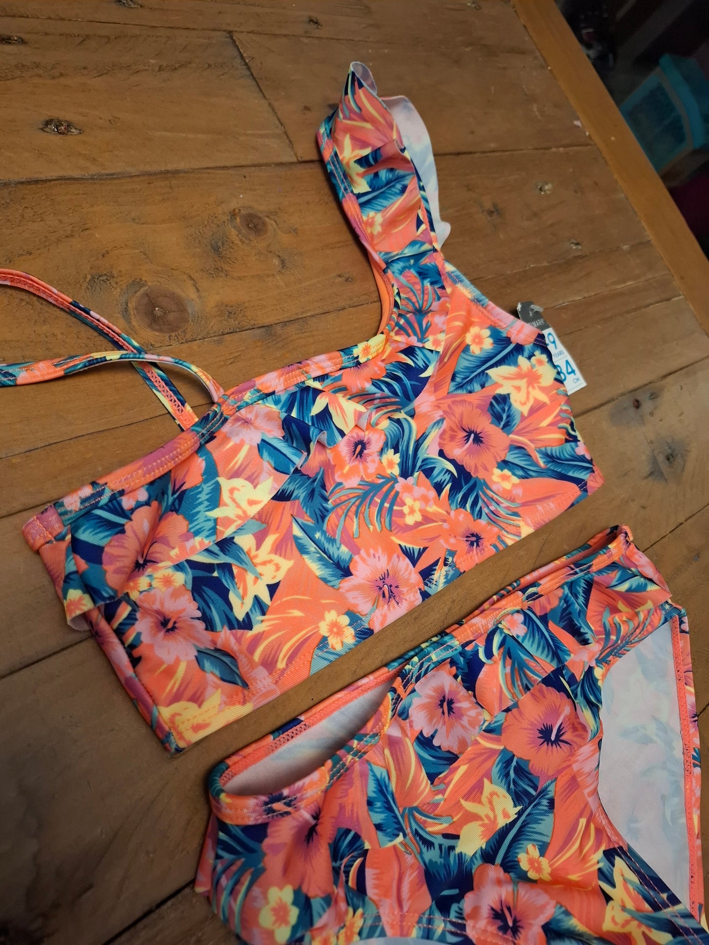 8-9y: Bnwt Tropical 2 Piece