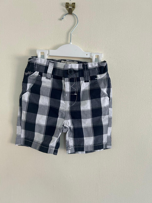 6-9m: Next Chequered Shorts