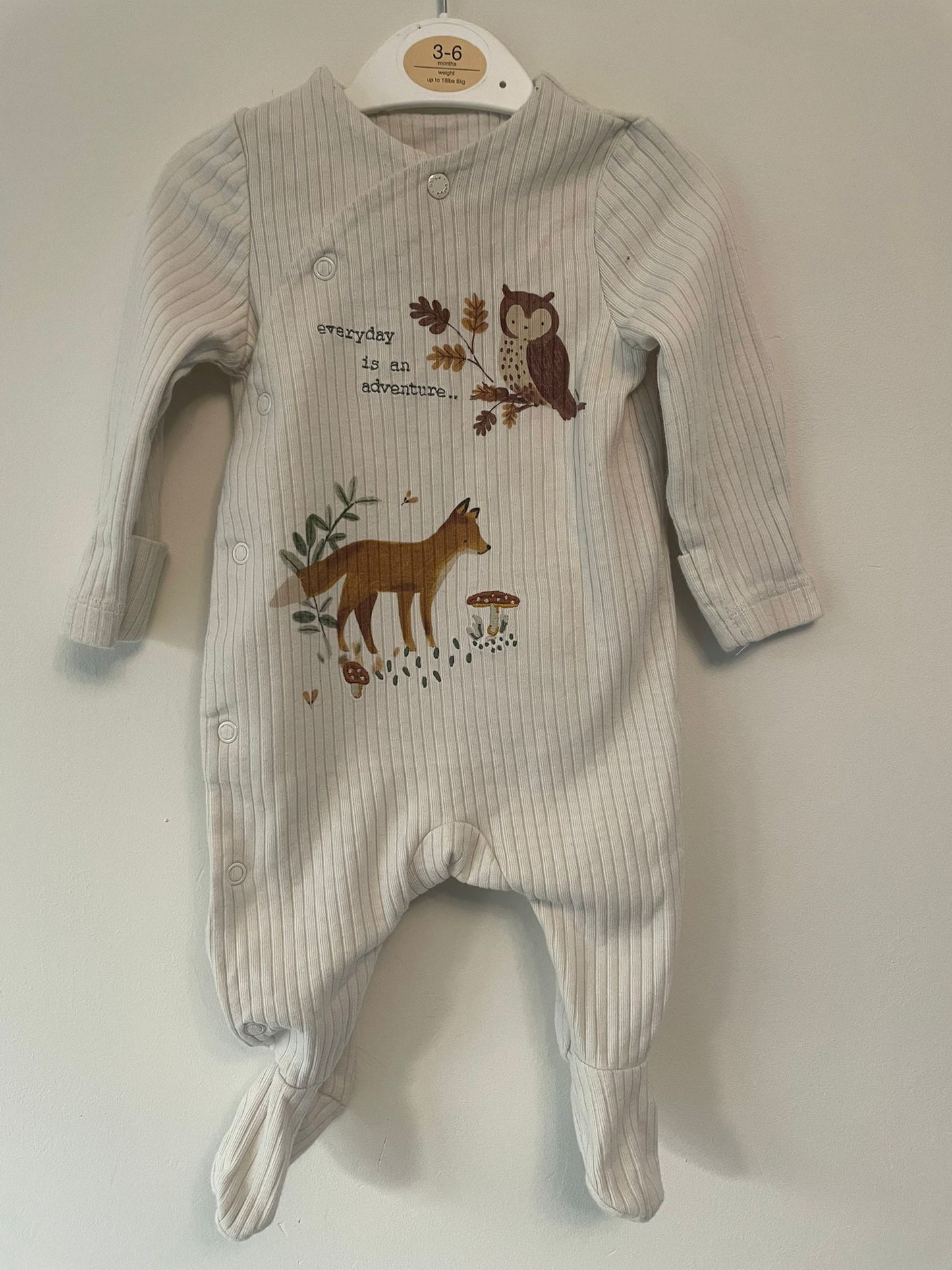 0-3m: Woodland Ribbed Sleepsuit