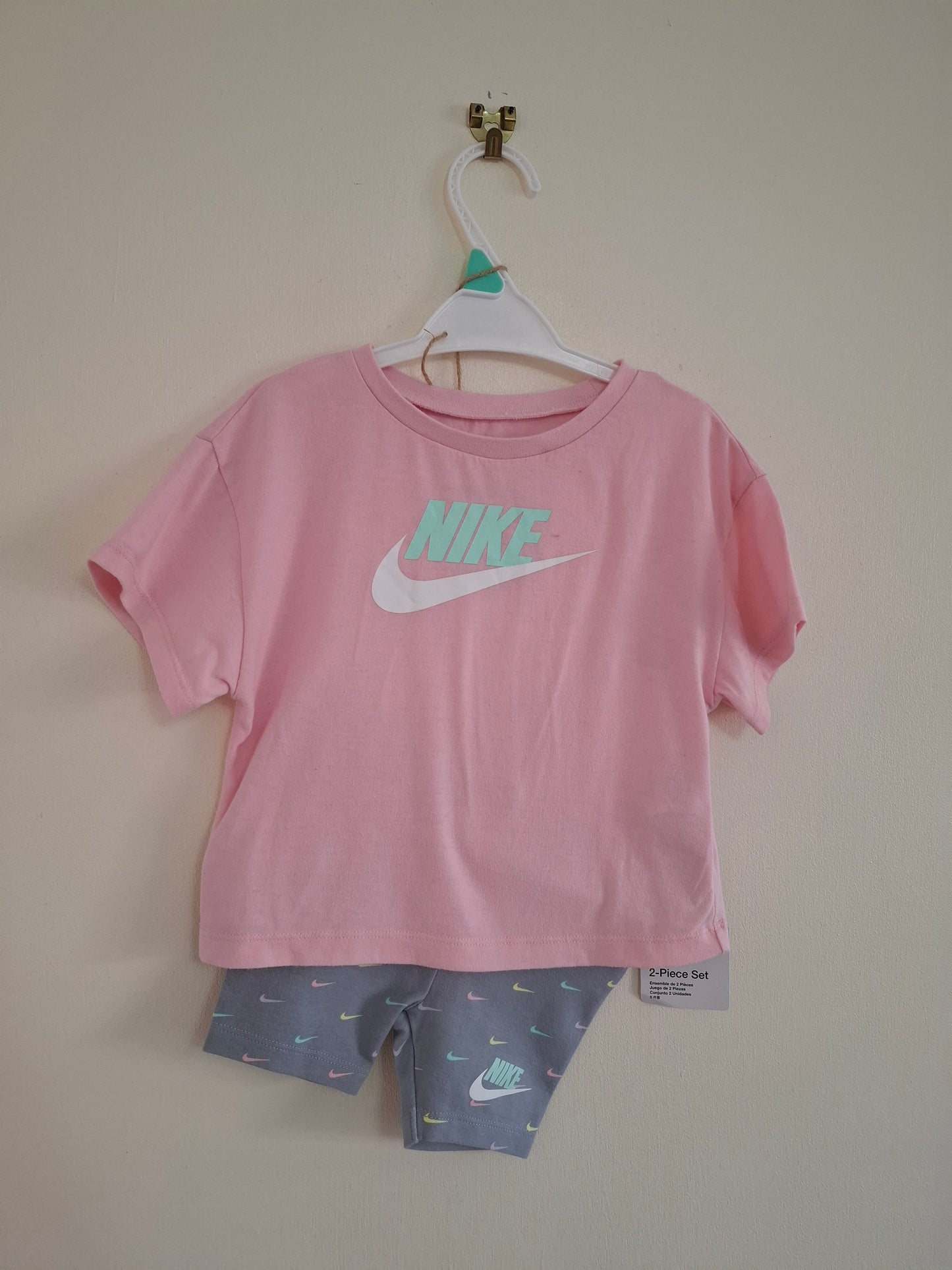 18m: BNWT Nike 2 Peice Set