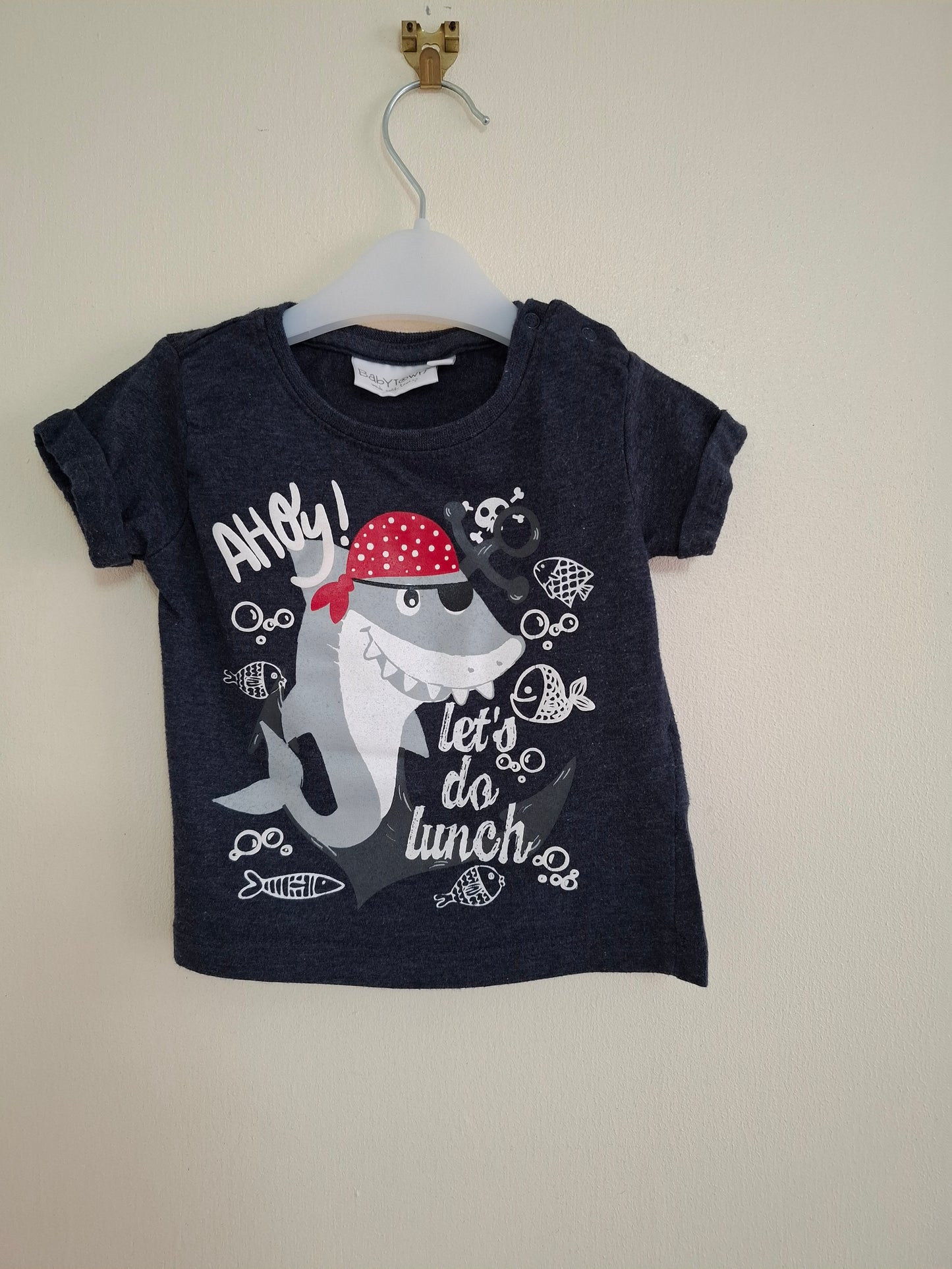 6-9m: Pirate Shark t-shirt